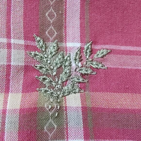 Alfred Dunner Pink Plaid Floral Embroidered Beaded Button Down Long Sleeve 16 - Picture 5 of 9